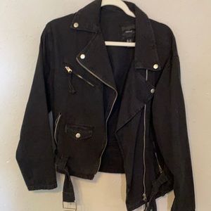 medium black jean jacket